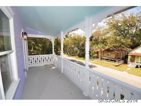 93 Park Pl, Saint Augustine, FL 32084 photo 3