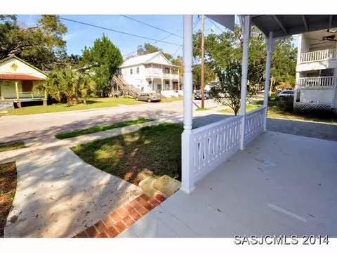 93 Park Pl, Saint Augustine, FL 32084 photo 2