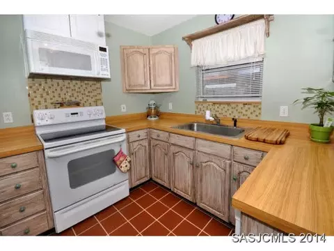 308 F St, Saint Augustine, FL 32080 photo 9