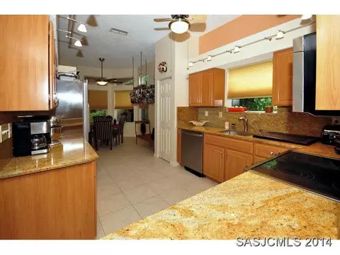 221 Vista Ct, Saint Augustine, FL 32080 photo 6