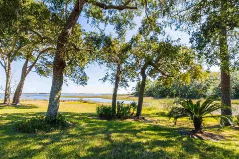 928 Alcala Dr, Saint Augustine, FL 32086 photo 2
