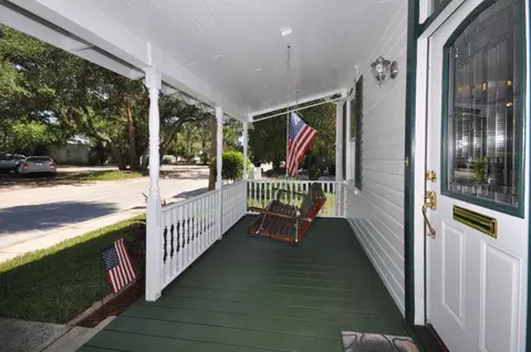 15 Bernard St, Saint Augustine, FL 32084 photo 5