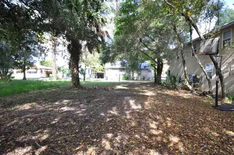 129 Dehaven St, Saint Augustine, FL 32084 photo 4