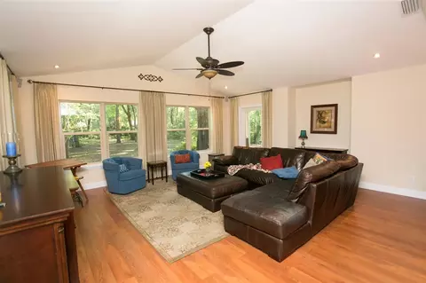 656 Andrew Ave, Saint Augustine, FL 32086 photo 9