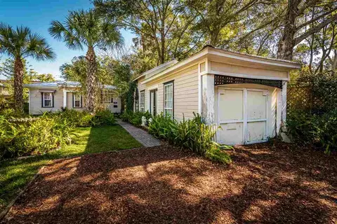 129 Oneida St, Saint Augustine, FL 32084 photo 3