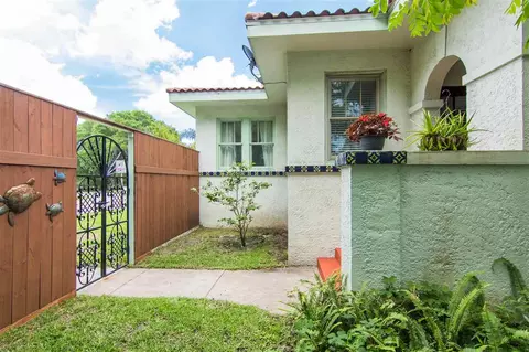 48 E San Carlos Ave, Saint Augustine, FL 32084 photo 2