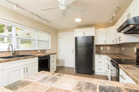 11 Atlantic Ave, Saint Augustine, FL 32084 photo 12