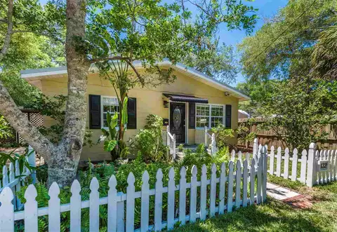 132 Oneida St, Saint Augustine, FL 32084 photo 1