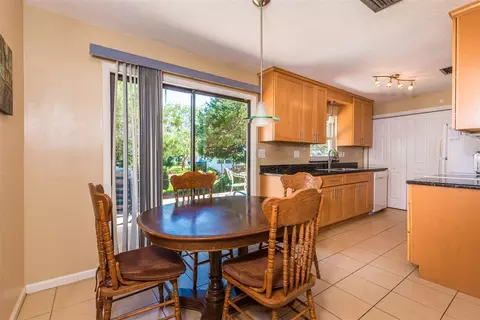 240 Phoenetia Dr, Saint Augustine, FL 32086 photo 6