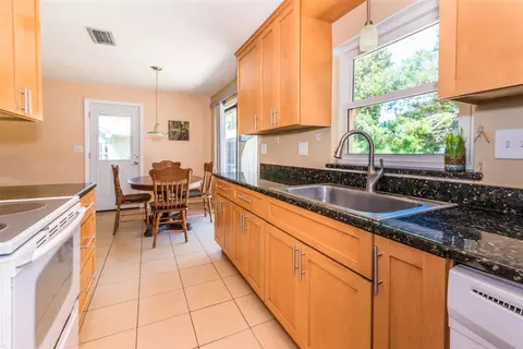 240 Phoenetia Dr, Saint Augustine, FL 32086 photo 9