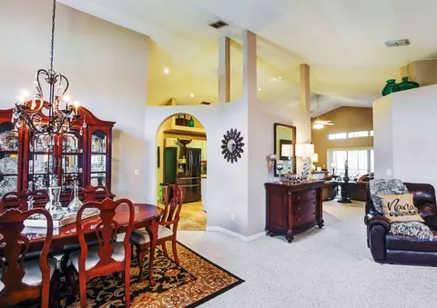 636 E Bianca Cir, Saint Augustine, FL 32086 photo 5