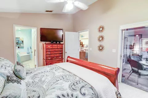 636 E Bianca Cir, Saint Augustine, FL 32086 photo 17
