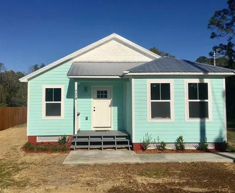 774 Alexander St, Saint Augustine, FL 32084 photo 1