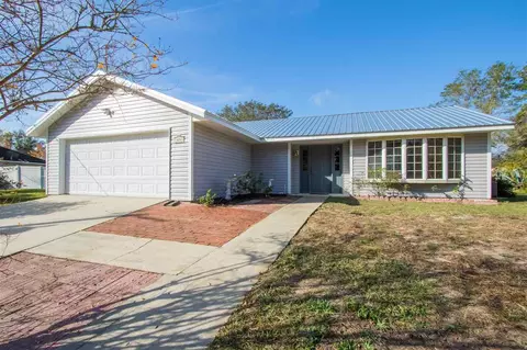 626 Queen Rd, Saint Augustine, FL 32086 photo 4