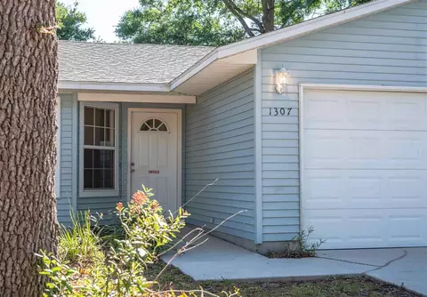 1307 Prince Rd, Saint Augustine, FL 32086 photo 2