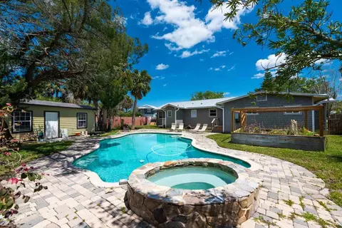 84 Dolphin Dr, Saint Augustine, FL 32080 photo 2