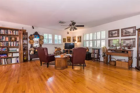 71 Valencia St, Saint Augustine, FL 32084 photo 10