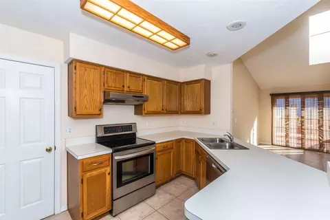 385 Biscayne Ave, Saint Augustine, FL 32080 photo 9