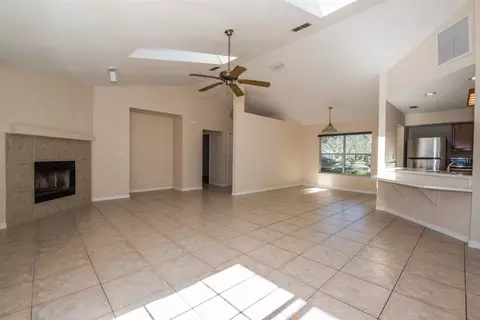385 Biscayne Ave, Saint Augustine, FL 32080 photo 6