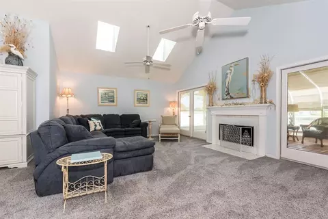 101 S Lake Cir, Saint Augustine, FL 32084 photo 10