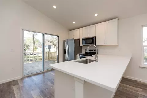 700 Alexander St, Saint Augustine, FL 32084 photo 4
