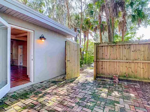 105 N Whitney St, Saint Augustine, FL 32084 photo 9