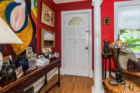80 Lincoln St, Saint Augustine, FL 32084 photo 4