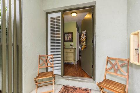 25 Catalonia Ct, Saint Augustine, FL 32086 photo 3