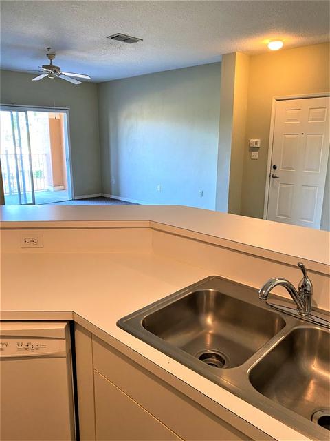 625 Fairway Dr UNIT 302, Saint Augustine, FL 32084 photo 7