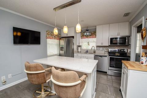 6484 Putnam St, Saint Augustine, FL 32080 photo 8