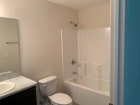 915 Helen, Saint Augustine, FL 32084 photo 5