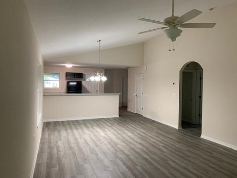 915 Helen, Saint Augustine, FL 32084 photo 7