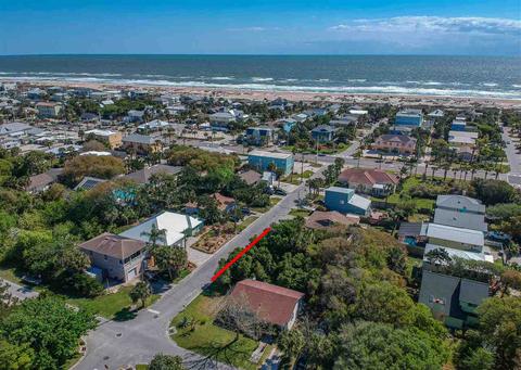 113 C St, Saint Augustine, FL 32080 photo 3