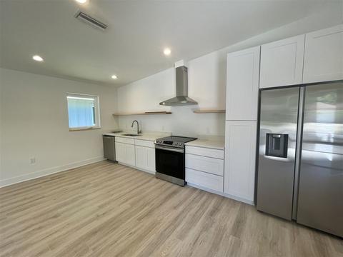 55 S Whitney St, Saint Augustine, FL 32084 photo 3