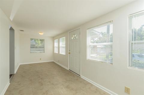 56 N Whitney St, Saint Augustine, FL 32084 photo 9