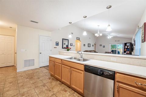 937 Avery St, Saint Augustine, FL 32084 photo 9