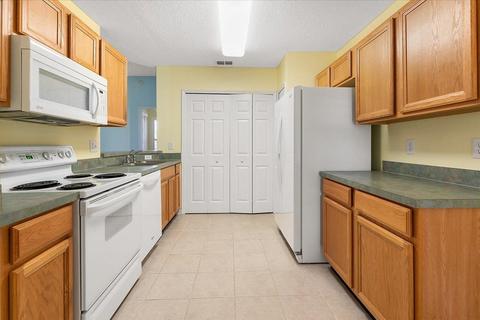 1306 Royal Troon Ln, Saint Augustine, FL 32086 photo 3