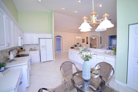 840 Crestwood Dr, Saint Augustine, FL 32086 photo 6