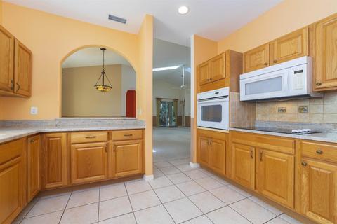 917 Ridgewood Ln, Saint Augustine, FL 32086 photo 9