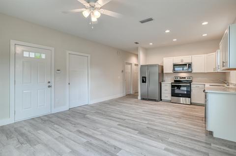 1041 Pearl St, Saint Augustine, FL 32084 photo 6