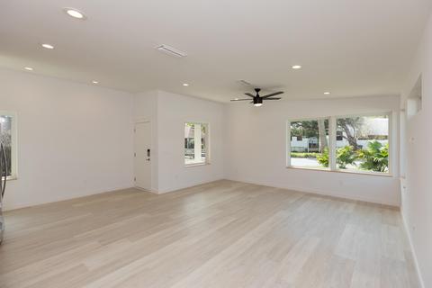 561 Live Oak St, Saint Augustine, FL 32084 photo 9