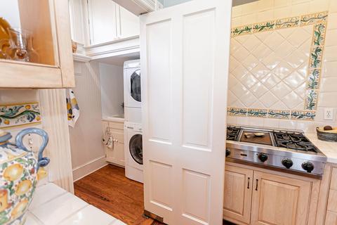 320 St George St, Saint Augustine, FL 32084 photo 13