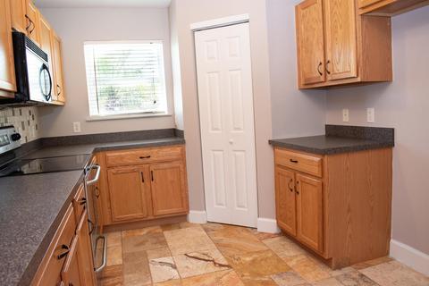 1040 Lee St, Saint Augustine, FL 32084 photo 9