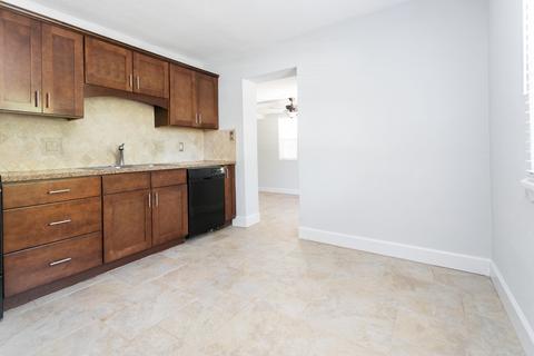205 Covino Ave, Saint Augustine, FL 32084 photo 8