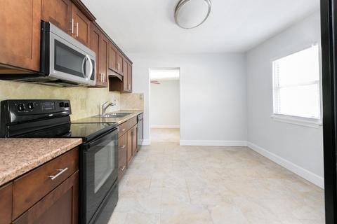 205 Covino Ave, Saint Augustine, FL 32084 photo 7