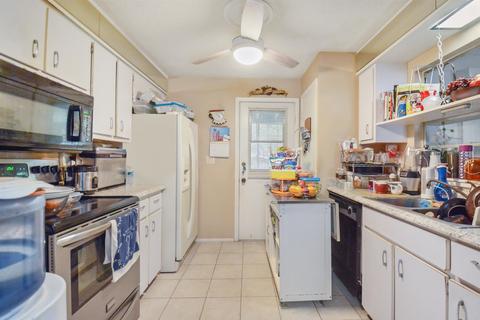 166 Deltona Blvd, Saint Augustine, FL 32086 photo 10