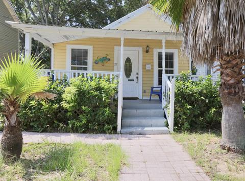 27 Lovett St, Saint Augustine, FL 32084 photo 1
