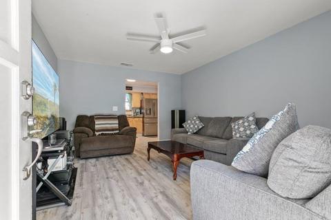 138 Hawthorne Rd, Saint Augustine, FL 32086 photo 6