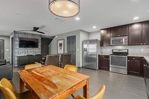 136 Islander Cir, Saint Augustine, FL 32080 photo 9