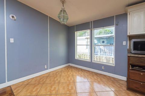 109 Hurst St, Saint Augustine, FL 32084 photo 15